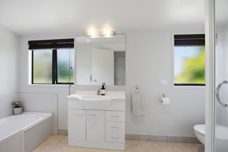 Photo of property in 27 Clifton Terrace, Brookfield, Tauranga, 3110