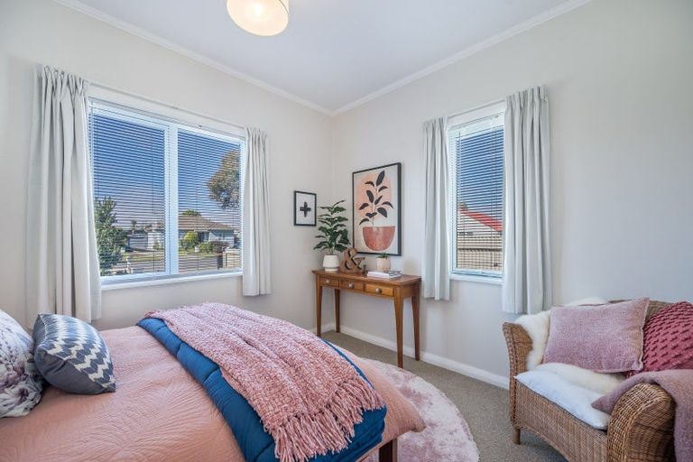 Photo of property in 27a Nuffield Avenue, Marewa, Napier, 4110