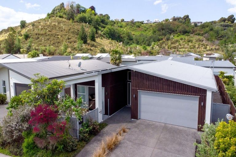 Photo of property in 18 Saint Pauls Drive, Brookfield, Tauranga, 3110