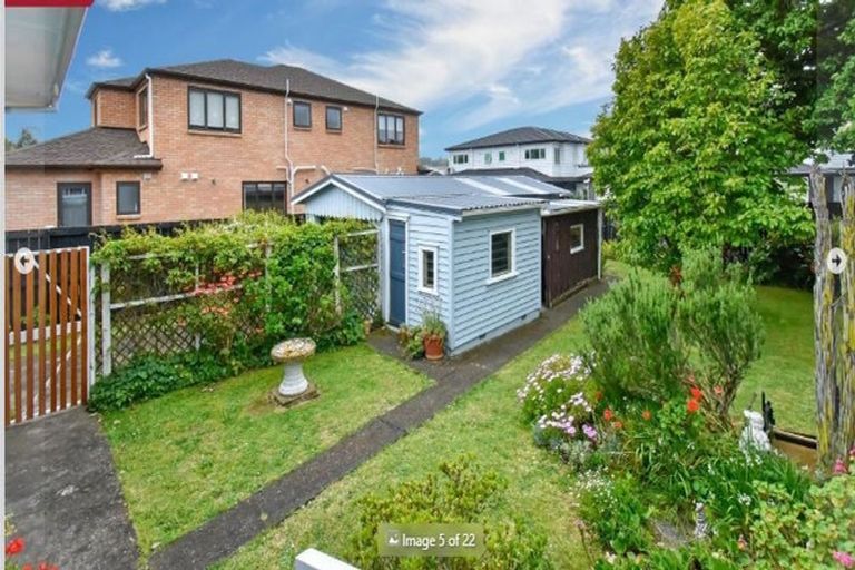 Photo of property in 14 Rogers Road, Manurewa, Auckland, 2102