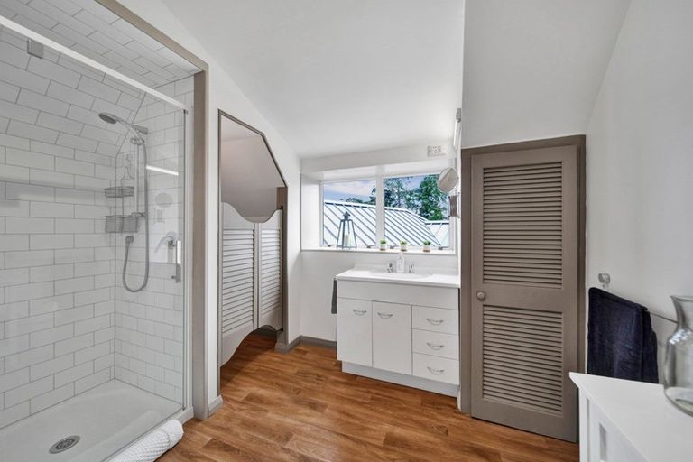 Photo of property in 4 Cross Street, Lepperton, New Plymouth, 4373