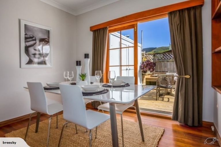 Photo of property in 1/49 Ranui Terrace, Tawa, Wellington, 5028