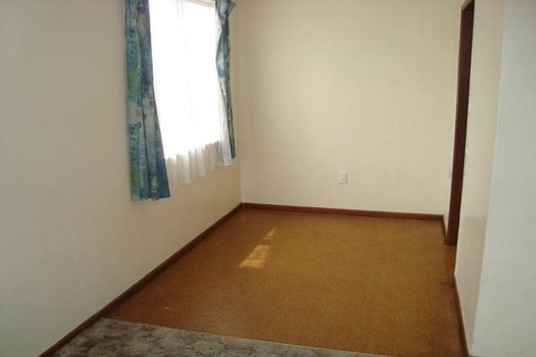 Photo of property in 12 Liverpool Crescent, Flaxmere, Hastings, 4120