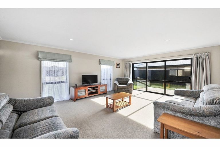 Photo of property in 26 Beaumont Drive, Rolleston, 7614