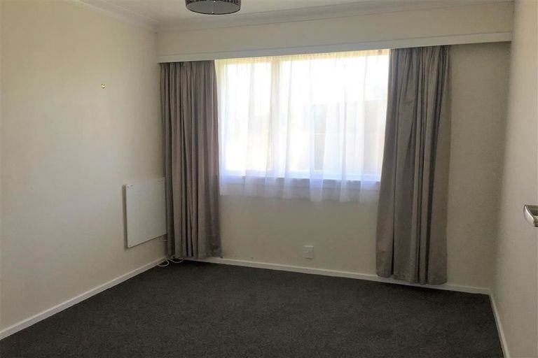 Photo of property in 64 Edinburgh Crescent, Waikiwi, Invercargill, 9810