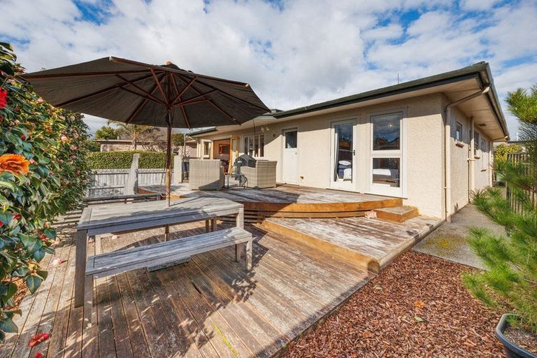 Photo of property in 29 Palm Avenue, Hokowhitu, Palmerston North, 4410