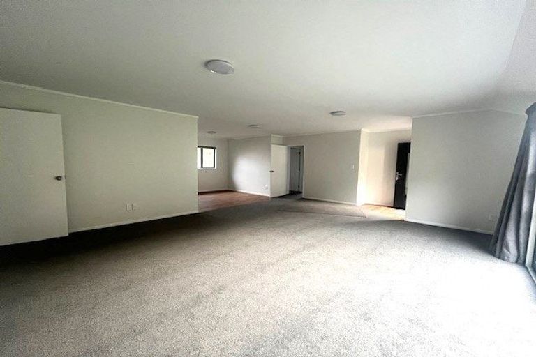 Photo of property in 441 Cambridge Terrace, Naenae, Lower Hutt, 5011