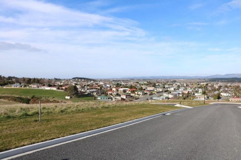 Photo of property in 13 Cypress Lane, Balclutha, 9230