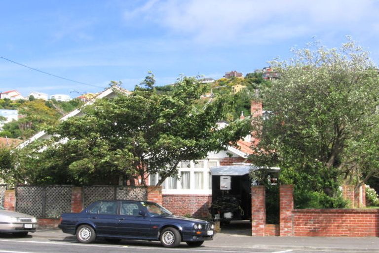 Photo of property in 94 Derwent Street, Island Bay, Wellington, 6023