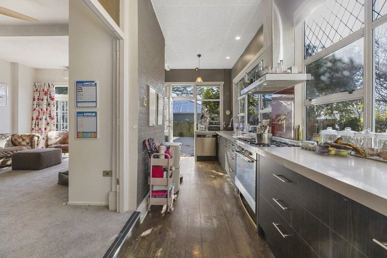 Photo of property in 20 Hargest Crescent, Saint Kilda, Dunedin, 9012