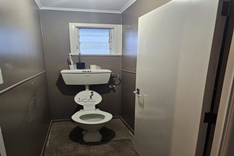 Photo of property in 57 Smiths Avenue, Papakura, 2110