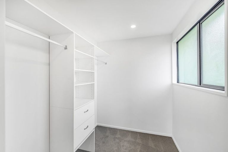 Photo of property in 184 Major Hornbrook Road, Mount Pleasant, Christchurch, 8081