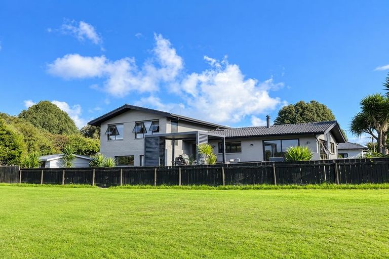 Photo of property in 33a Fitzroy Road, Fitzroy, New Plymouth, 4312