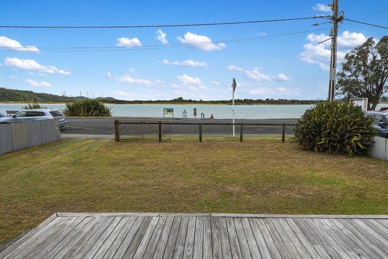 Photo of property in 1979 Ngunguru Road, Ngunguru, Whangarei, 0173