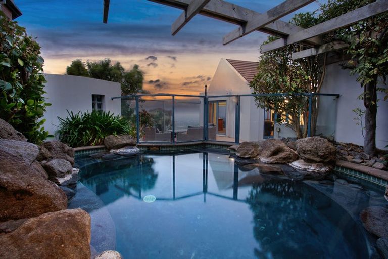 Photo of property in 7 Harry Ell Drive, Cashmere, Christchurch, 8022