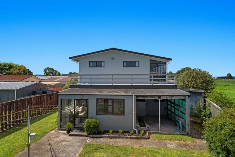 Photo of property in 18 Tawhara Place, Edgecumbe, 3120