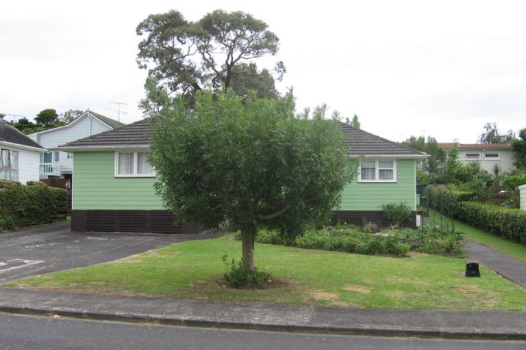Photo of property in 5 Kaka Street, Northcote, Auckland, 0627