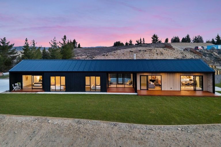 Photo of property in 133c Letts Gully Road, Letts Gully, Alexandra, 9393