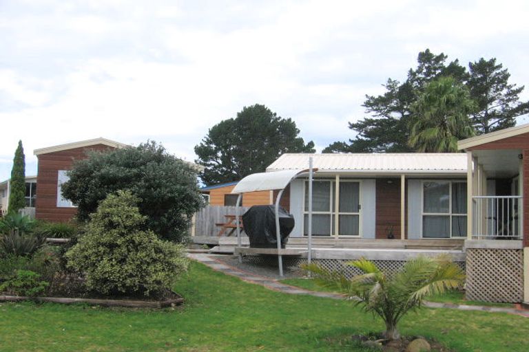 Photo of property in 56 Beaumont Green, Pauanui, Hikuai, 3579