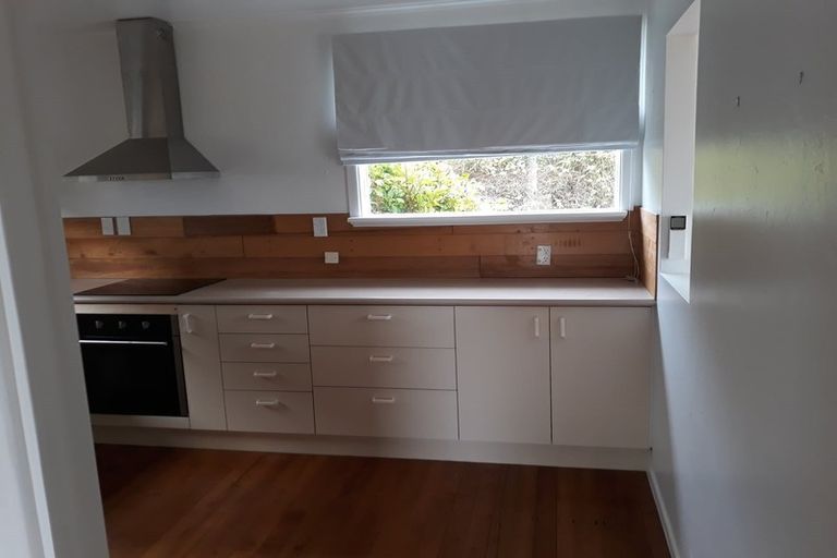 Photo of property in 1/20 Philson Terrace, Browns Bay, Auckland, 0630