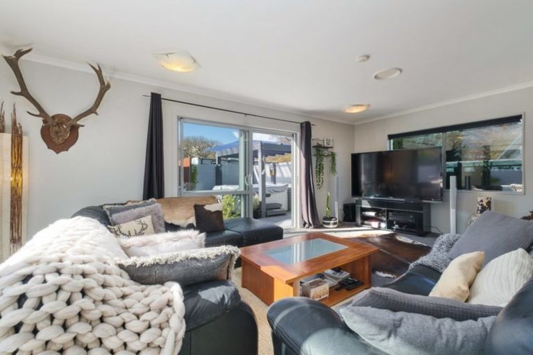 Photo of property in 9 Crawford Place, Lake Hayes, Queenstown, 9304