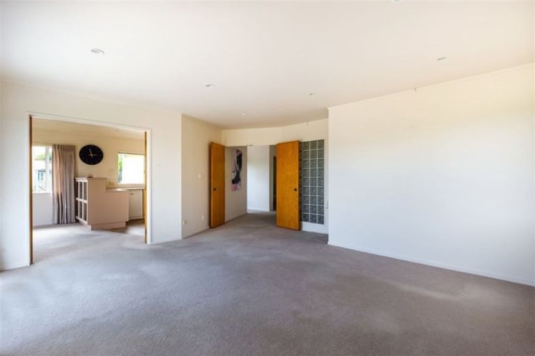 Photo of property in 19 Tainui Street, Torbay, Auckland, 0630