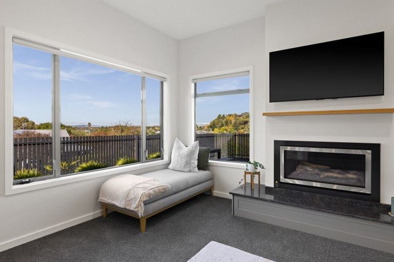 Photo of property in 3 Ridgeway Terrace, Taradale, Napier, 4112