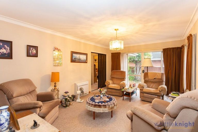 Photo of property in 11 Westmont Street, Ilam, Christchurch, 8041