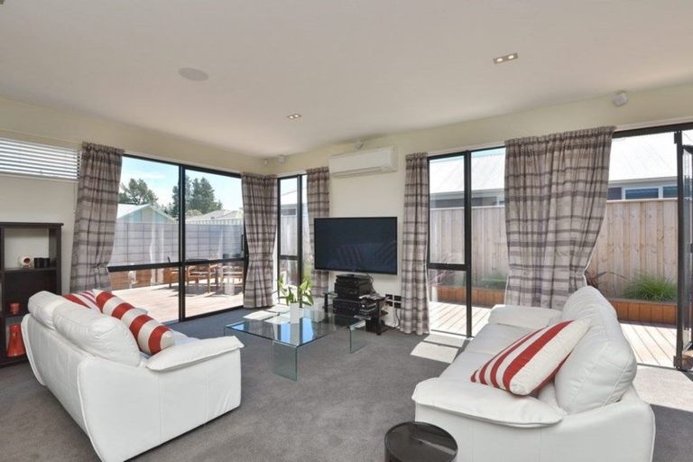 Photo of property in 39 Stanford Way, Rolleston, 7615