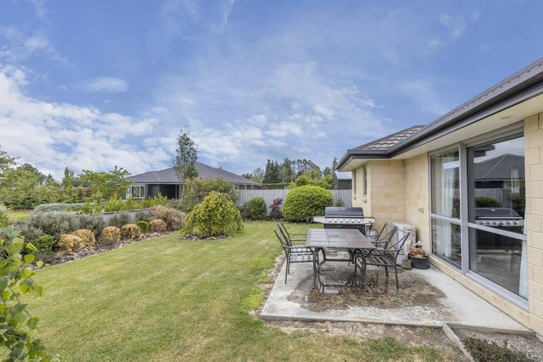 Photo of property in 50 Church Street, Oxford, 7430