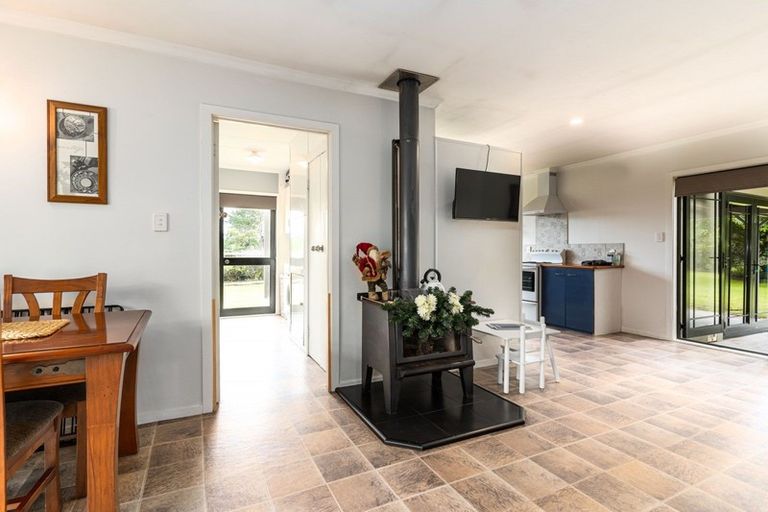 Photo of property in 363 Brandon Hall Road, Bulls, 4894