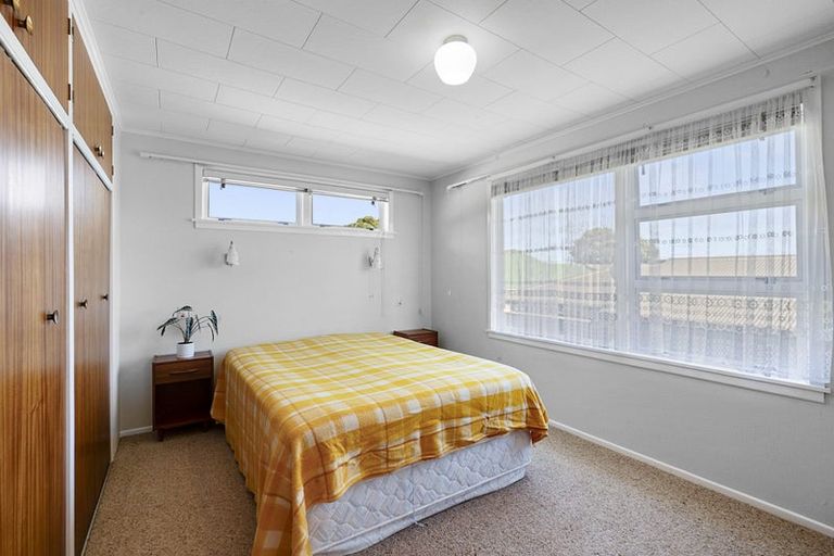Photo of property in 86 Fulford Street, New Plymouth, 4310