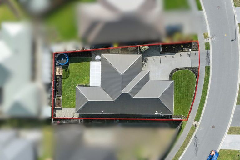 Photo of property in 22 Andesite Drive, Rolleston, 7614