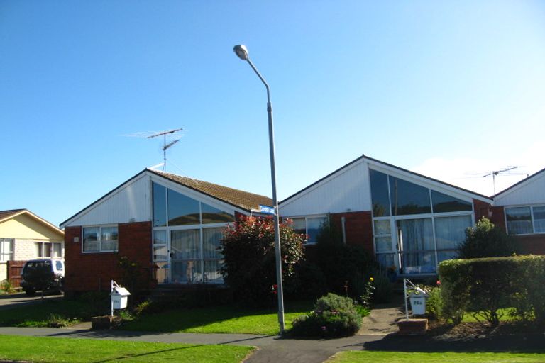 Photo of property in 76b High Street, Mosgiel, 9024