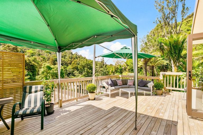 Photo of property in 59 Western Road, Laingholm, Auckland, 0604