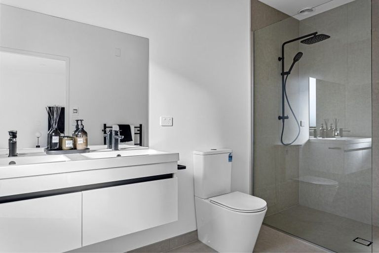 Photo of property in 15 Bob Reid Crescent, Darfield, 7571