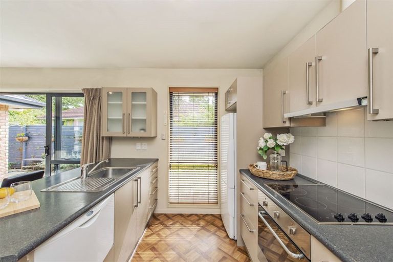 Photo of property in 2/453 Greers Road, Bishopdale, Christchurch, 8053