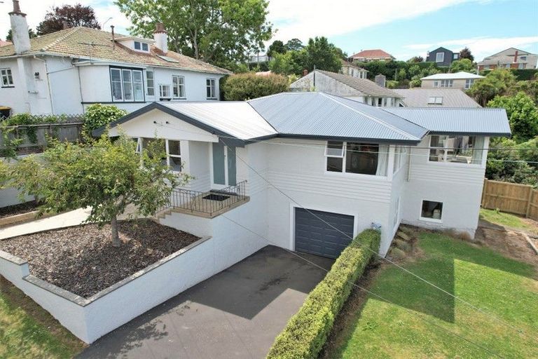 Photo of property in 28 Durham Street, Mornington, Dunedin, 9011
