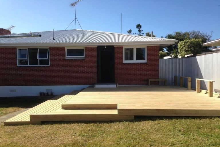 Photo of property in 8 Myers Road, Manurewa East, Auckland, 2102