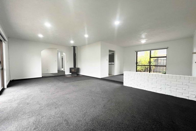 Photo of property in 160 Sturges Road, Henderson, Auckland, 0612