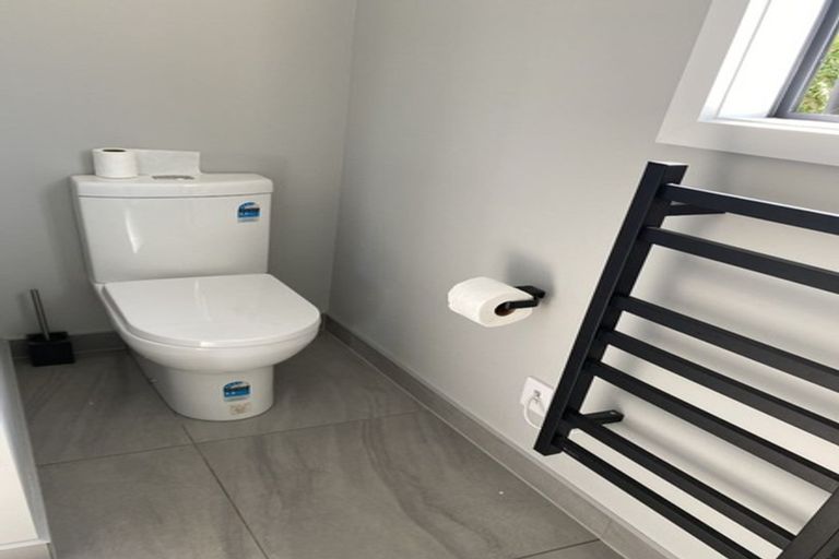 Photo of property in 11 Paraire Road, Karamu, Hastings, 4172