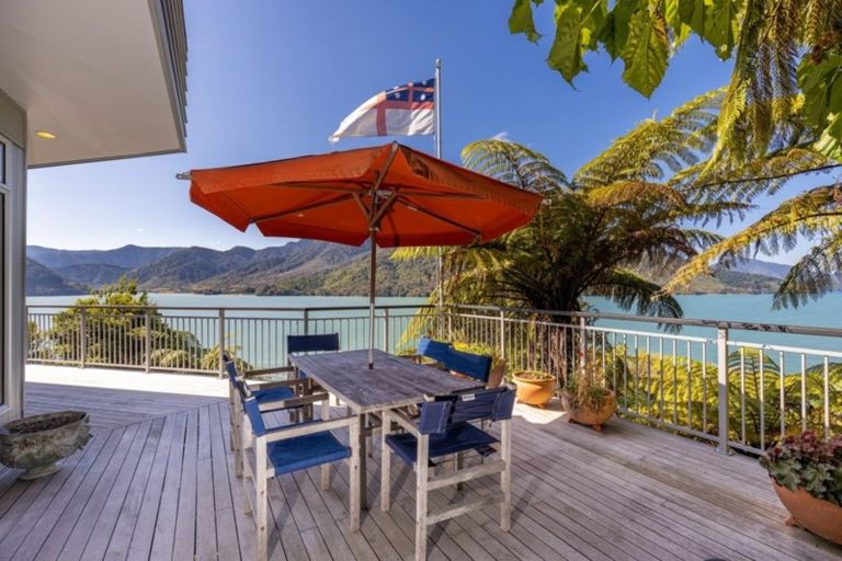 Photo of property in 600 Moetapu Bay Road, Moetapu Bay, Picton, 7282