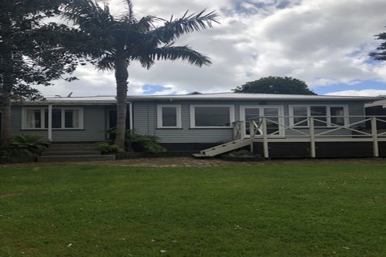 Photo of property in 82 Rosier Road, Glen Eden, Auckland, 0602