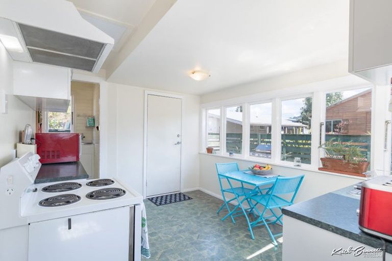 Photo of property in 12 Seddon Street, Wallaceville, Upper Hutt, 5018