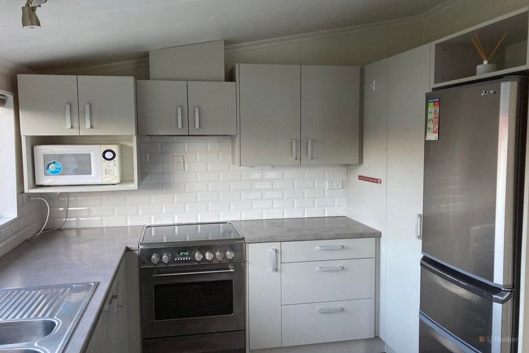 Photo of property in 18 Manse Street, Waimate, 7924