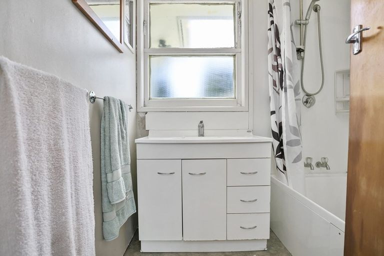 Photo of property in 22 Grace Crescent, Tokoroa, 3420