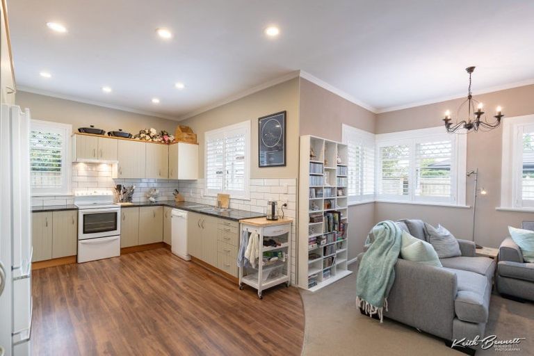 Photo of property in 48 Ararino Street, Trentham, Upper Hutt, 5018