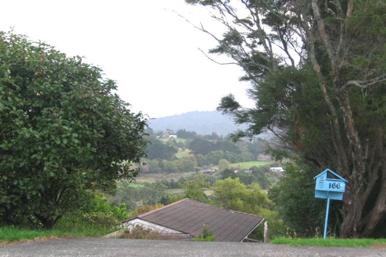 Photo of property in 166 Glengarry Road, Glen Eden, Auckland, 0602