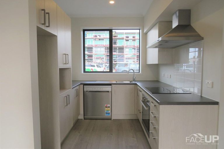 Photo of property in 60 Walter Merton Road, Hobsonville, Auckland, 0616