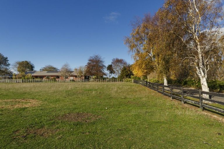 Photo of property in 136 Pharazyn Road, Feilding, 4777